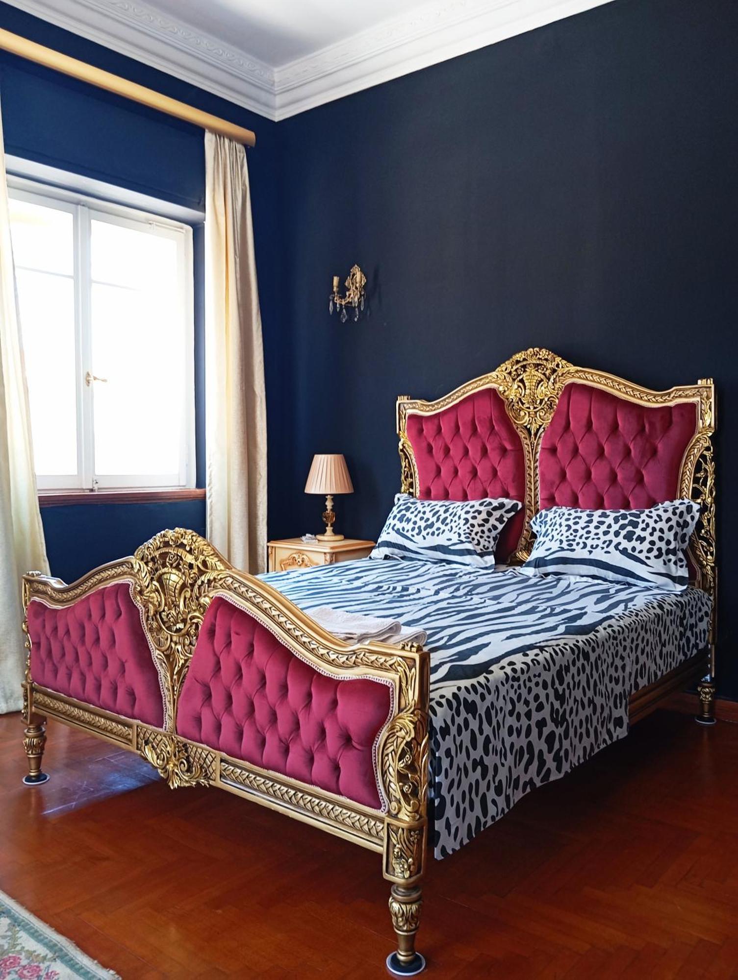 Iris Baroque Apartment إلفسينا المظهر الخارجي الصورة