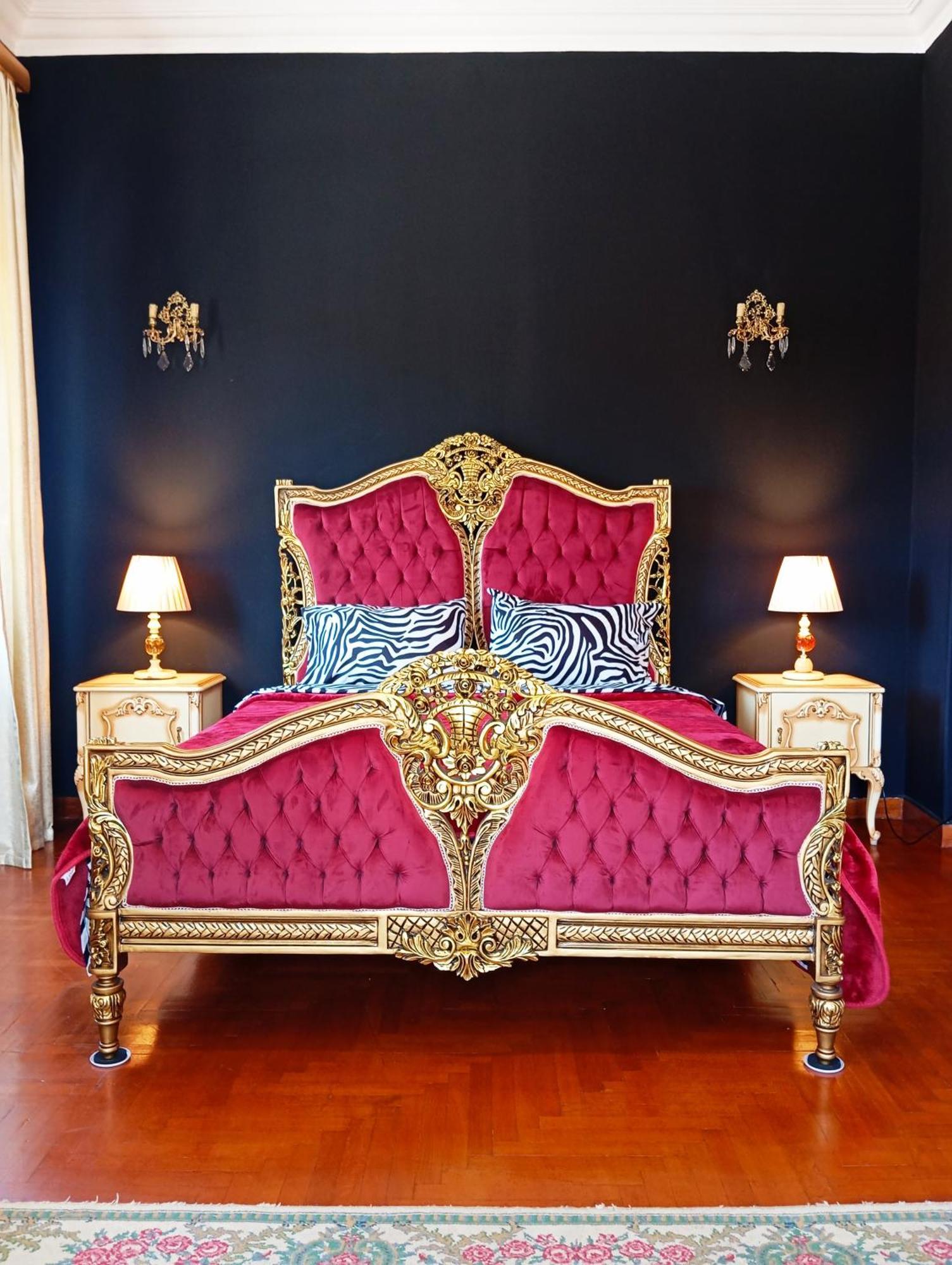 Iris Baroque Apartment إلفسينا المظهر الخارجي الصورة