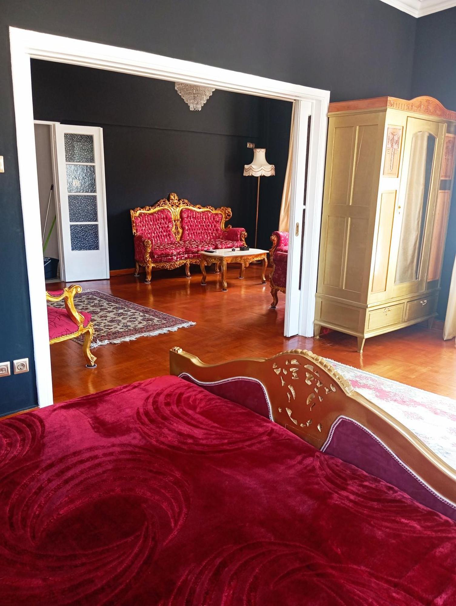 Iris Baroque Apartment إلفسينا المظهر الخارجي الصورة